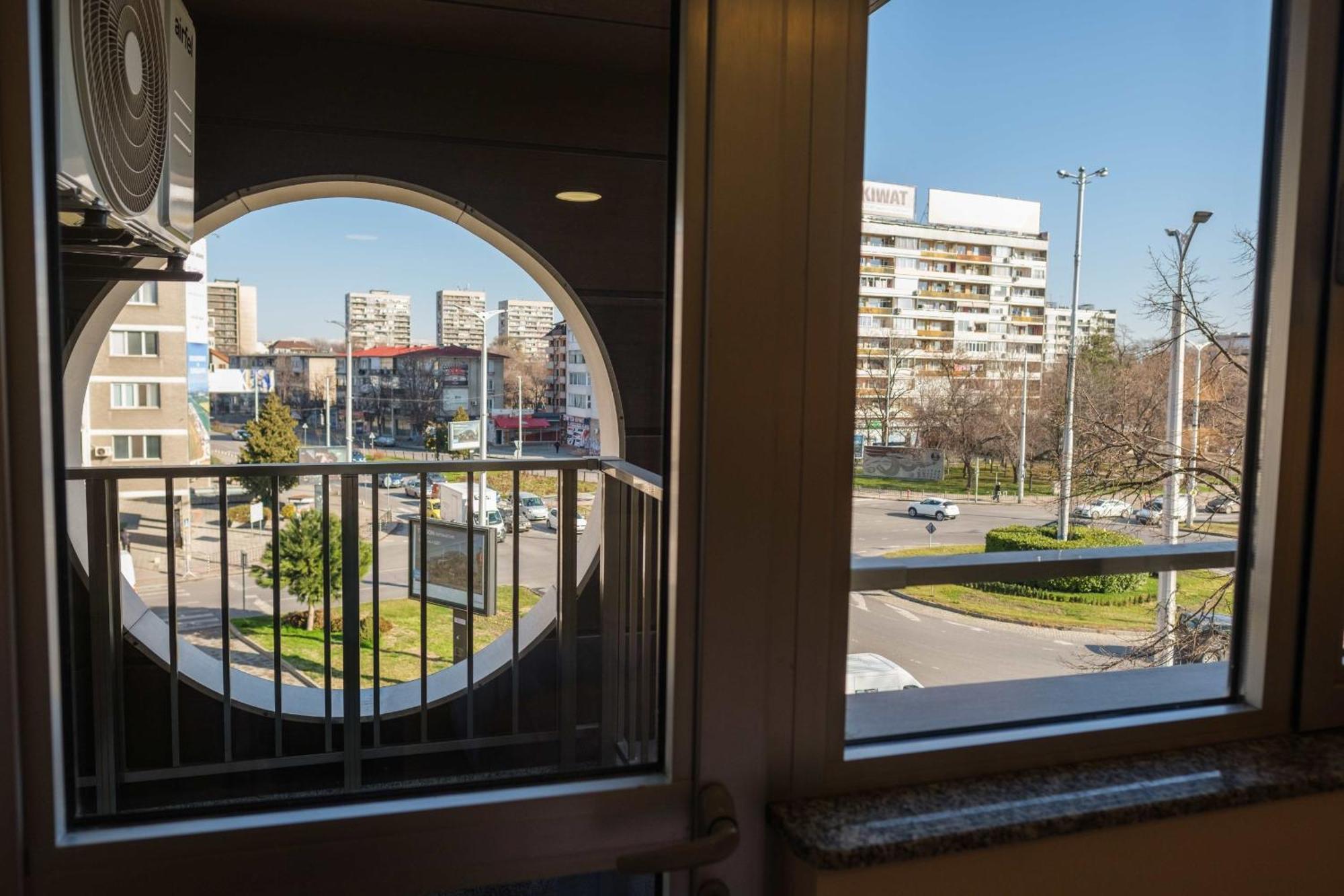 Hotel Bayko Plovdiv Exteriör bild