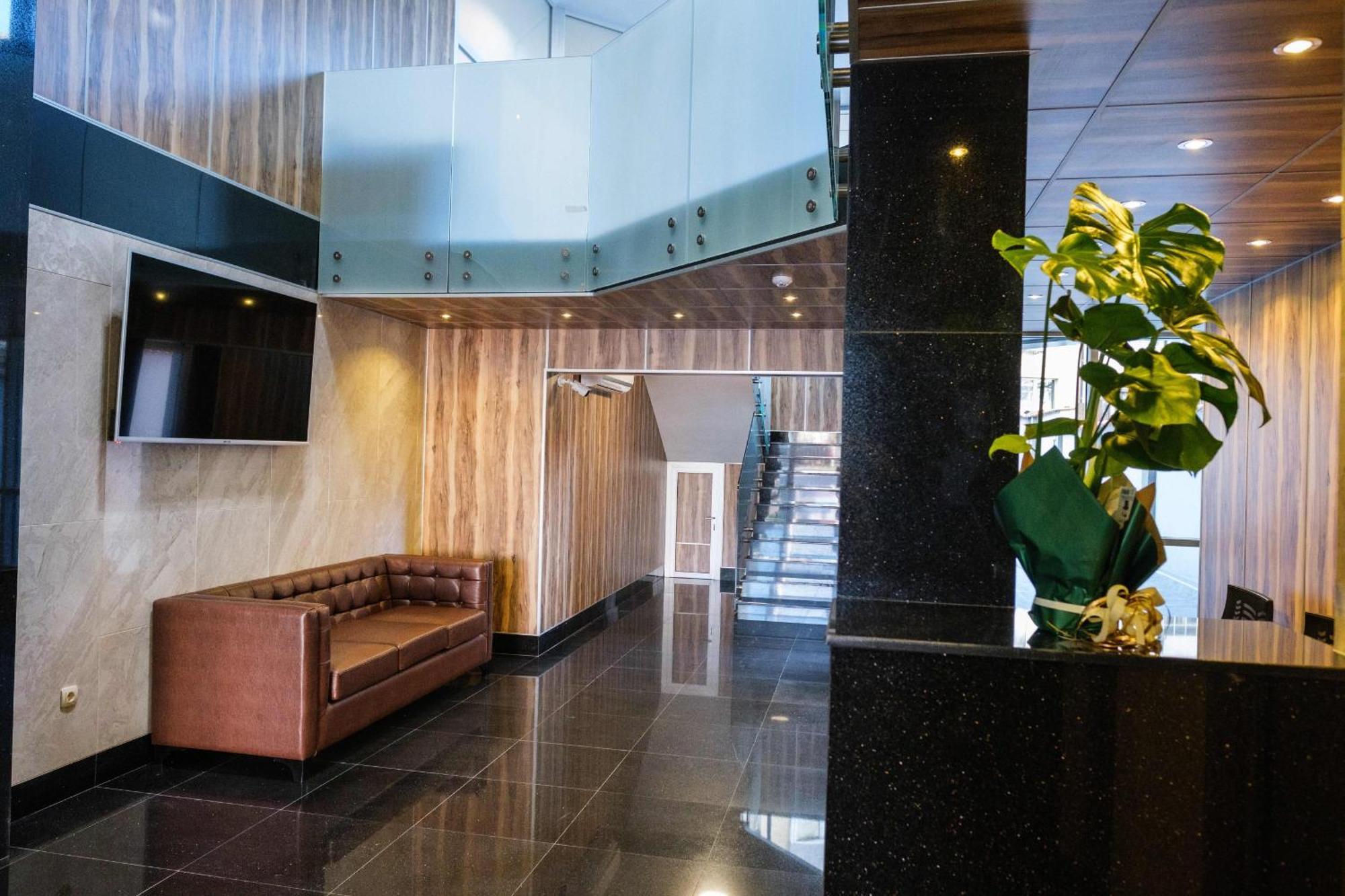 Hotel Bayko Plovdiv Exteriör bild
